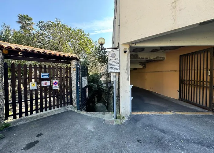 Pathway To The Sea Apartment *